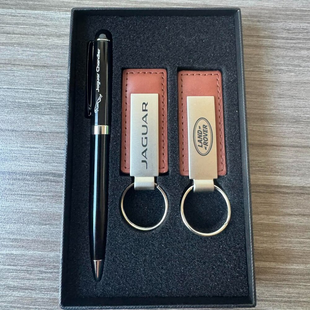 Land Rover Jaguar Chandler Arizona Two Leather Metal Key Chains and Pen Gift Set